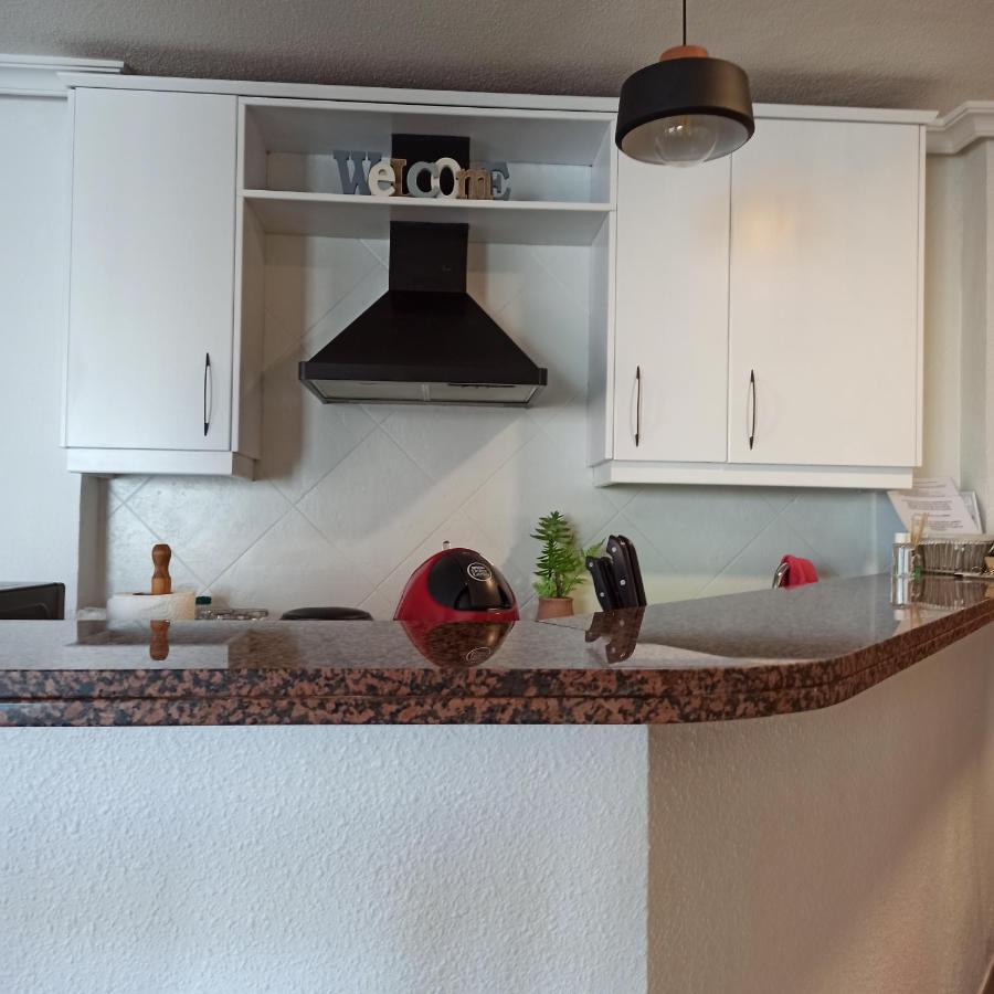 Apartamento En 1ª Linea Con Piscina Alicante Dış mekan fotoğraf